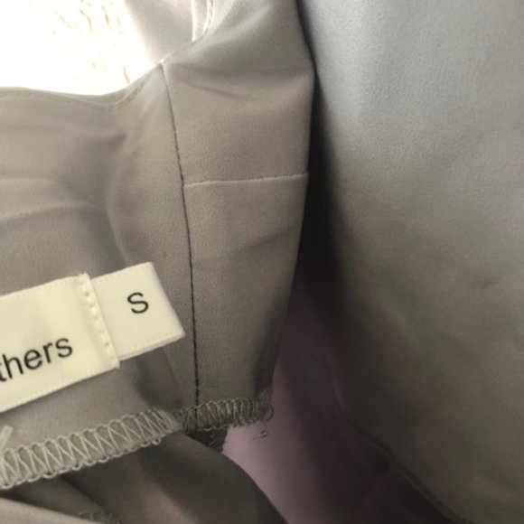 Two Feathers Tank Top - Picture 4 of 6